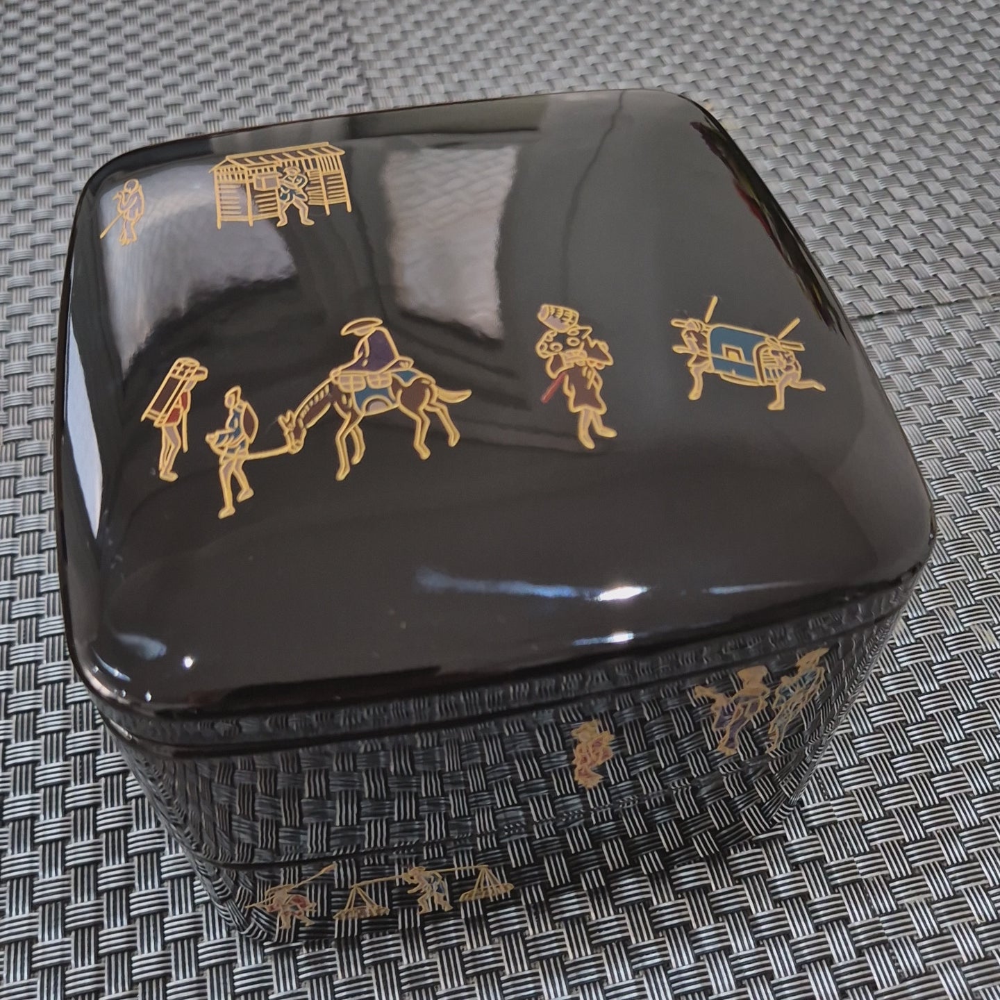 Urushi unused