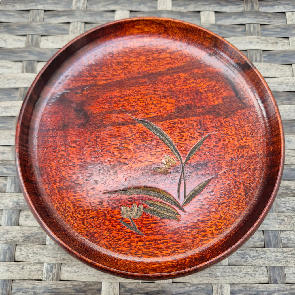 5 x Wooden plates